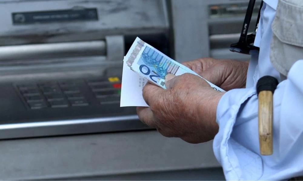 Χατζηδάκης: Πριν από το Πάσχα θα δοθεί η προκαταβολή της σύνταξης